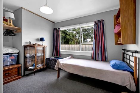 Photo of property in 122 South Road, Spotswood, New Plymouth, 4310