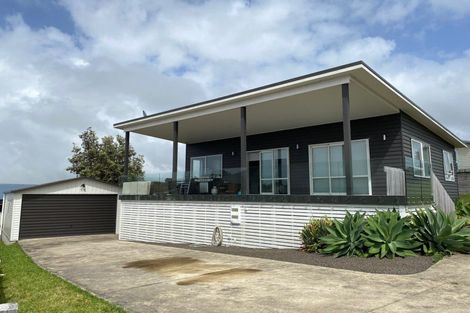 Photo of property in 129 Centennial Drive, Whitianga, 3510