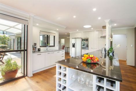 Photo of property in 25 Stella Drive, Clarks Beach, 2122