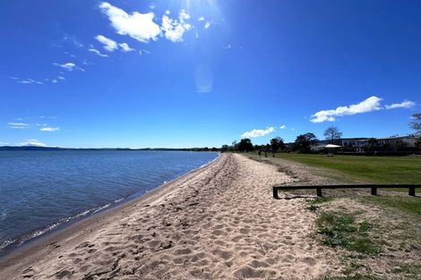 Photo of property in 30 Charles Road, Hannahs Bay, Rotorua, 3010