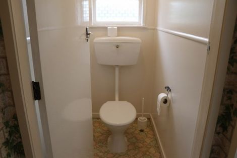 Photo of property in 11 Glenfield Place, Brookfield, Tauranga, 3110