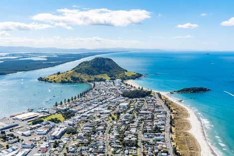 Photo of property in Salisbury Crown, 10/7 Salisbury Avenue, Mount Maunganui, 3116