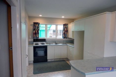 Photo of property in 120 Grimseys Road, Redwood, Christchurch, 8051