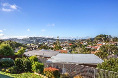 Photo of property in 33 Truscott Avenue, Johnsonville, Wellington, 6037