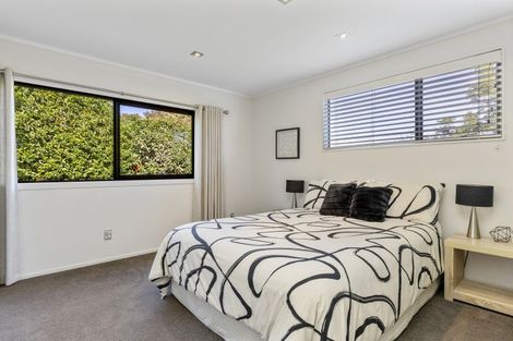 Photo of property in 3 Ingle Avenue, Waipahihi, Taupo, 3330