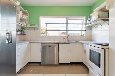 Photo of property in 31 Barneys Farm Road, Clendon Park, Auckland, 2103