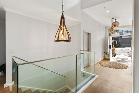 Photo of property in 20 Grumman Lane, Newlands, Wellington, 6037