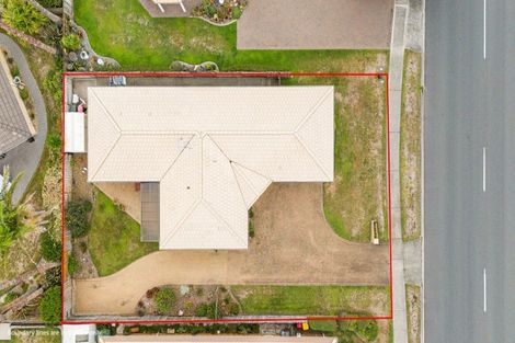 Photo of property in 69 Gravatt Road, Papamoa Beach, Papamoa, 3118