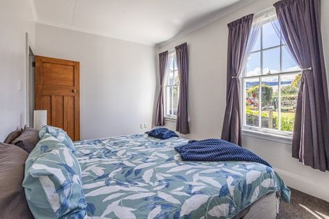 Photo of property in 30 Moore Street, Ohakune, 4625