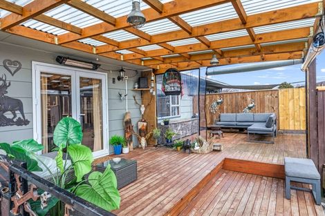 Photo of property in 30 Victor Street, Dannevirke, 4930