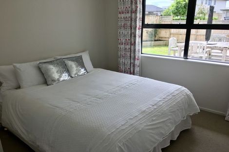 Photo of property in 1 Breton Road, Karaka, Papakura, 2113