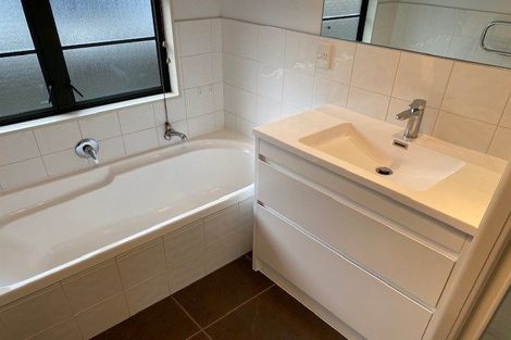 Photo of property in 26a Elliot Street, Howick, Auckland, 2014