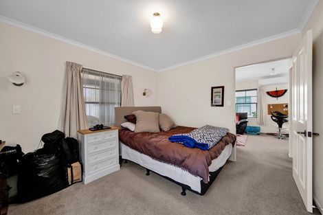 Photo of property in 4/70-76 Whiteley Street, Moturoa, New Plymouth, 4310