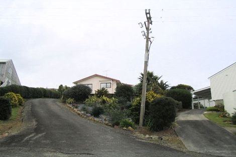 Photo of property in 37 Cable Bay Block Road, Cable Bay, 0420