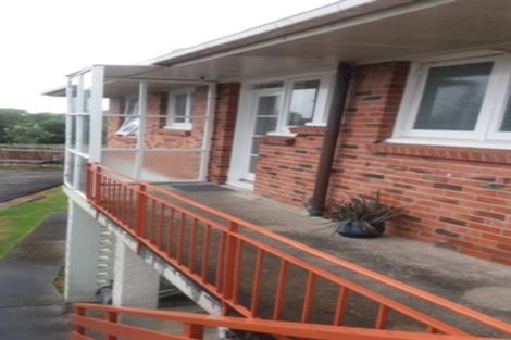 Photo of property in 2/5 Amandale Avenue, Mount Albert, Auckland, 1025