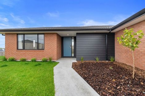 Photo of property in 8 Waitihi Way, Rototuna North, Hamilton, 3210