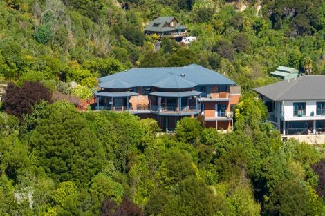 Photo of property in 21 Marina View, Waikawa, Picton, 7281