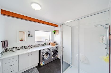 Photo of property in 11 Abbot Avenue, Waipawa, 4210