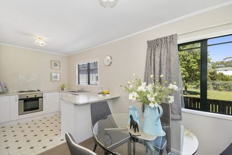Photo of property in 9c John F Kennedy Place, Glen Eden, Auckland, 0602