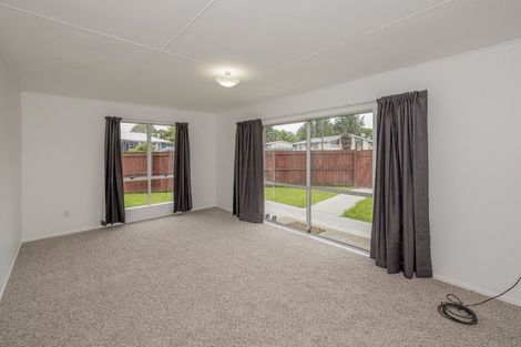 Photo of property in 38 Strathmore Avenue, Levin, 5510