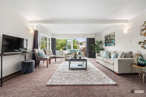 Photo of property in 42 Manuka Street, Stokes Valley, Lower Hutt, 5019