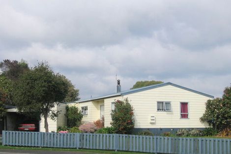 Photo of property in 7 Cedar Place, Owhata, Rotorua, 3010