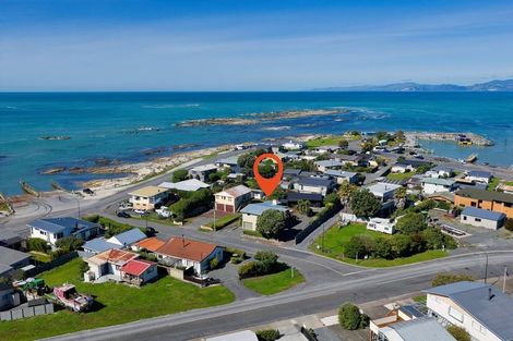 Photo of property in 2/1 Weka Road, South Bay, Kaikoura, 7300