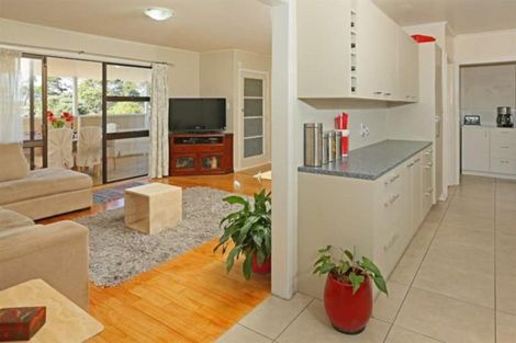 Photo of property in 60 Glendene Avenue, Glendene, Auckland, 0602