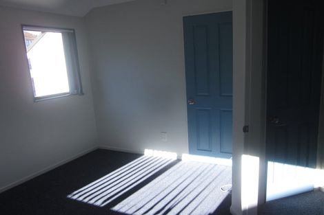 Photo of property in 30a Bowes Crescent, Strathmore Park, Wellington, 6022