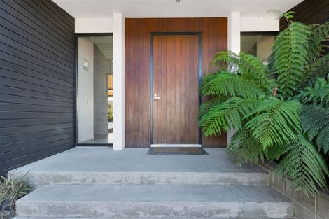 Photo of property in 219 Wyndale Road, Springfield, Sheffield, 7580