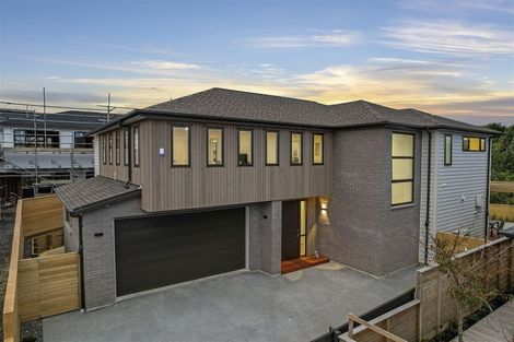 Photo of property in 7 Kina Place, Long Bay, Auckland, 0630