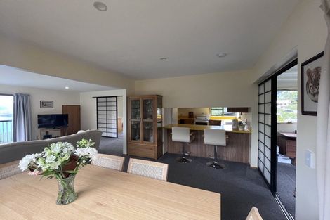 Photo of property in 117a Wynyard Crescent, Fernhill, Queenstown, 9300