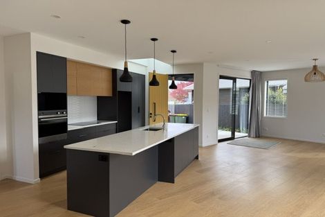 Photo of property in 54a Santiago Crescent, Unsworth Heights, Auckland, 0632