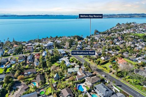 Photo of property in 150 Bleakhouse Road, Mellons Bay, Auckland, 2014