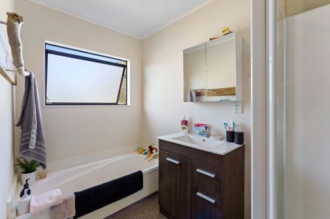 Photo of property in 7b Cobb Place, Otaki, 5512