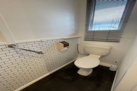 Photo of property in 2 Corilin Place, Mangakakahi, Rotorua, 3015