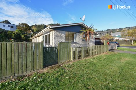 Photo of property in 13a Greenacres Street, Macandrew Bay, Dunedin, 9014