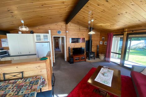 Photo of property in 8 Tiverton Crescent, Whalers Gate, New Plymouth, 4310