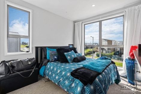 Photo of property in 20 Courage Road, Papakura, 2110