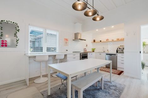 Photo of property in 49 Boundary Road, Claudelands, Hamilton, 3214