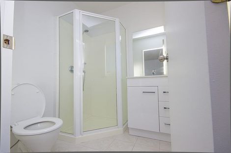 Photo of property in 15 Freda Place, Favona, Auckland, 2024