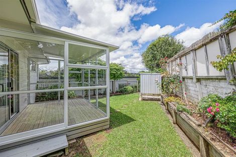 Photo of property in 4 Bacot Place, Howick, Auckland, 2014