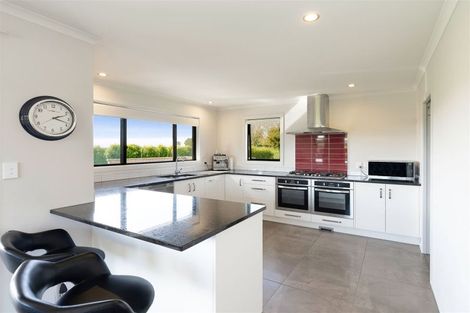 Photo of property in 9 Tullahoma Way, Ohau, Levin, 5570