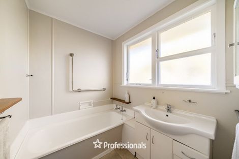 Photo of property in 83 Wai-iti Crescent, Woburn, Lower Hutt, 5010