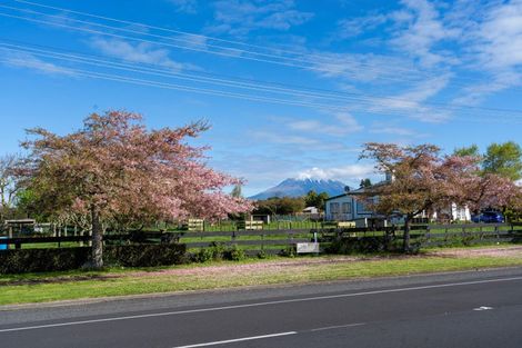 Photo of property in 33 High Street, Eltham, 4322