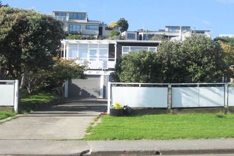 Photo of property in 6 Whanake Street, Titahi Bay, Porirua, 5022
