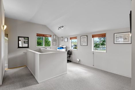 Photo of property in 30 Langton Road, Stanmore Bay, Whangaparaoa, 0932