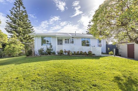 Photo of property in 34 Opapa Street, Titahi Bay, Porirua, 5022