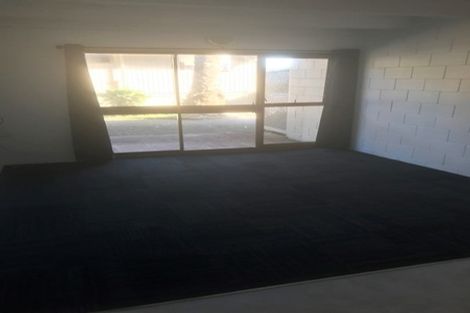 Photo of property in 280b Motutara Road, Muriwai, 0881