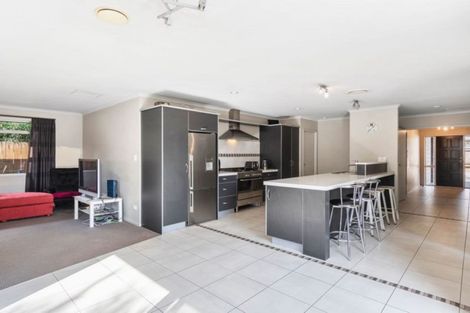 Photo of property in 591 Gloucester Road, Papamoa Beach, Papamoa, 3118